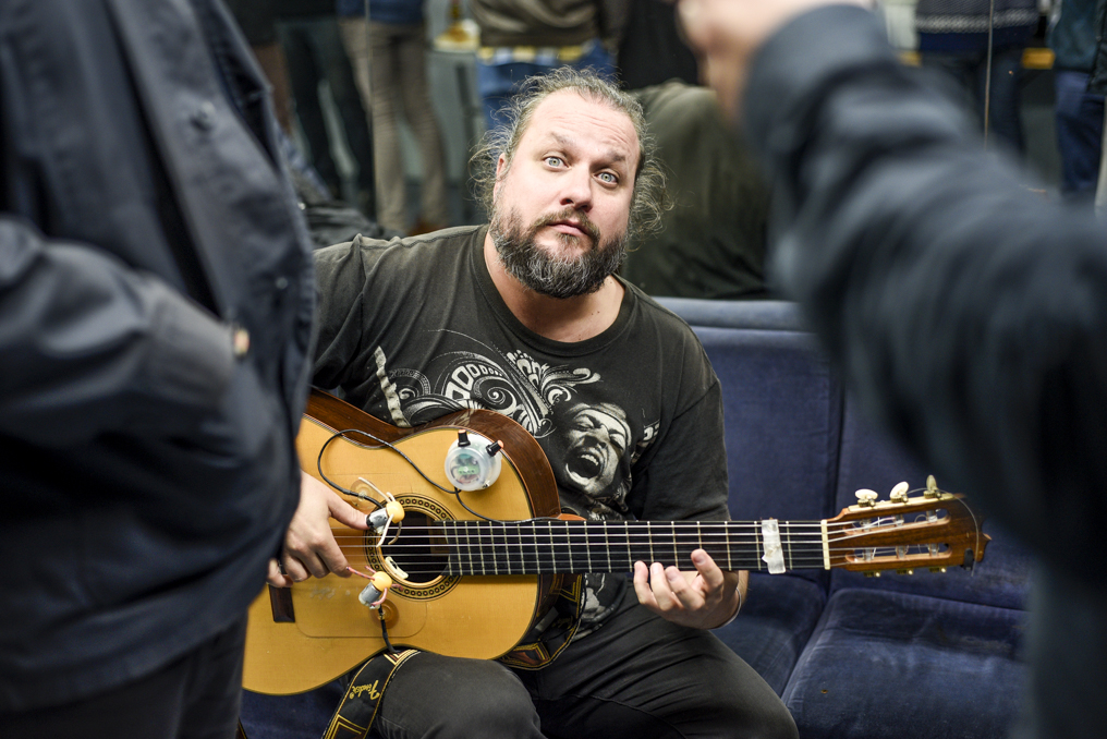 Niño-de-Elche-Joy-Eslava-2016-por-Demian-Ortiz